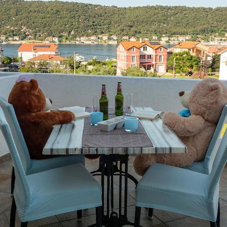 Apartments Rezek スペタルスカ・ドラガ エクステリア 写真