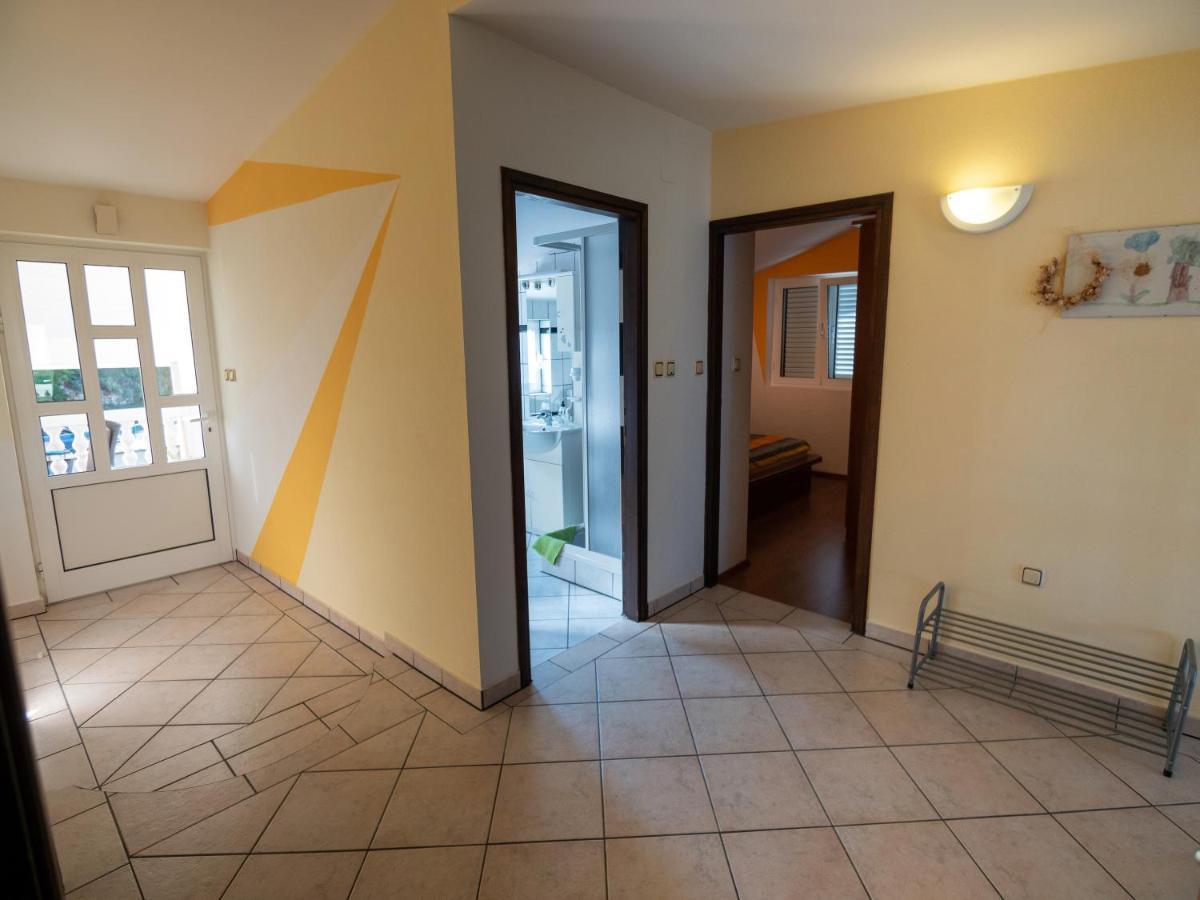 Apartments Rezek スペタルスカ・ドラガ エクステリア 写真