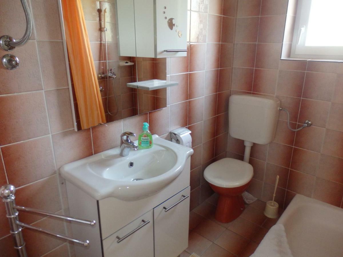 Apartments Rezek スペタルスカ・ドラガ エクステリア 写真